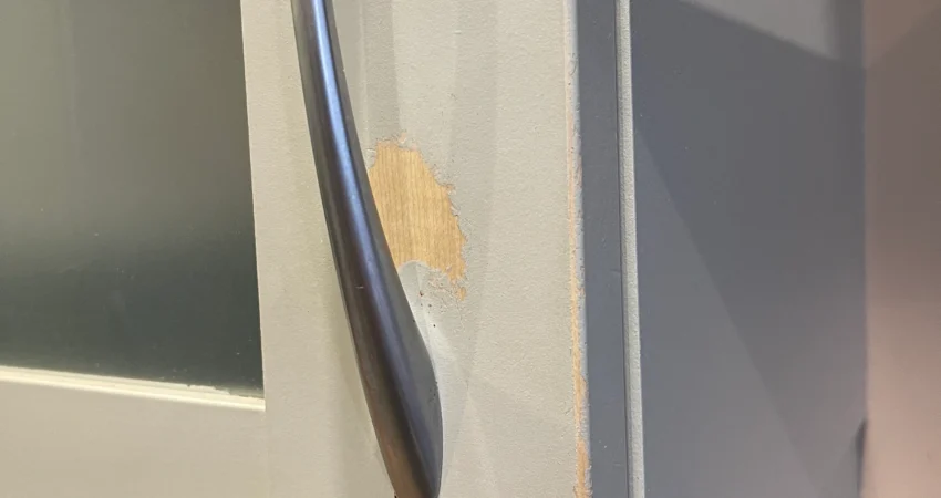 common mistakes to avoid when spray painting kitchen surfaces